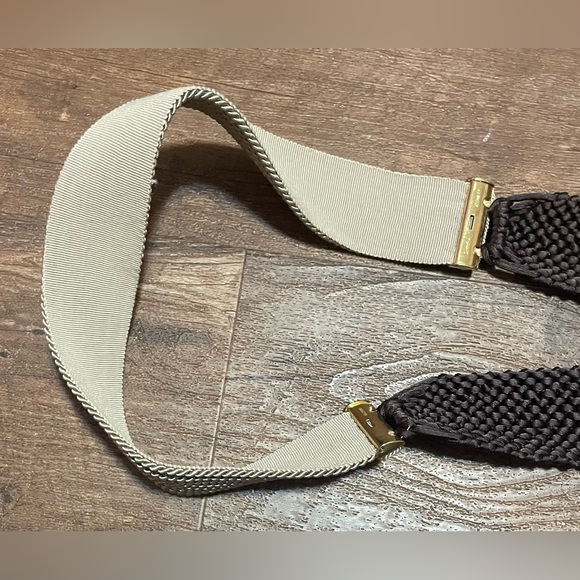 Gutos Vintage brown tan woven hook clasp brass buckle waist belt size Medium - Picture 5 of 6